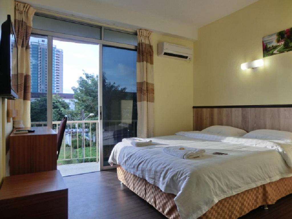 The Garden Inn Miri Zimmer foto